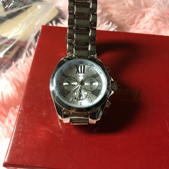 Watch - Picture 2 of 2